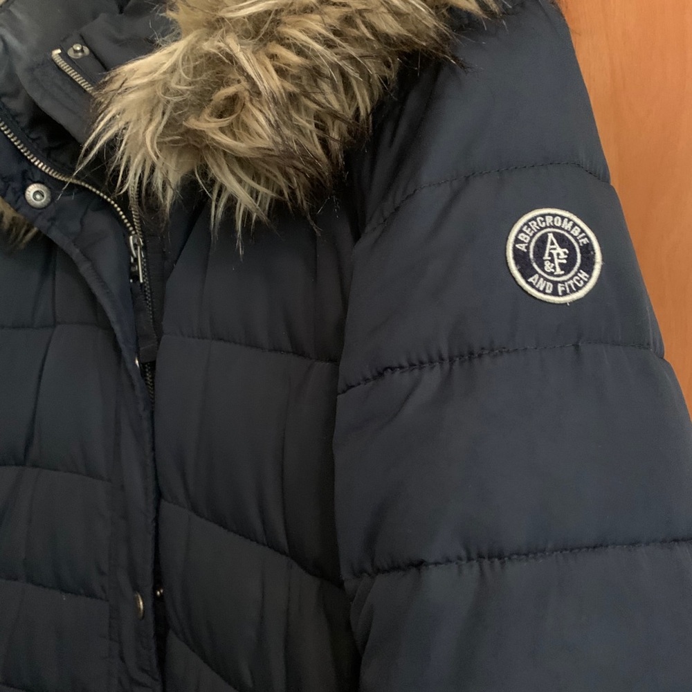 Abercrombie & Fitch Navy Puffer Coat with Fur Hood - Picture 2 of 4